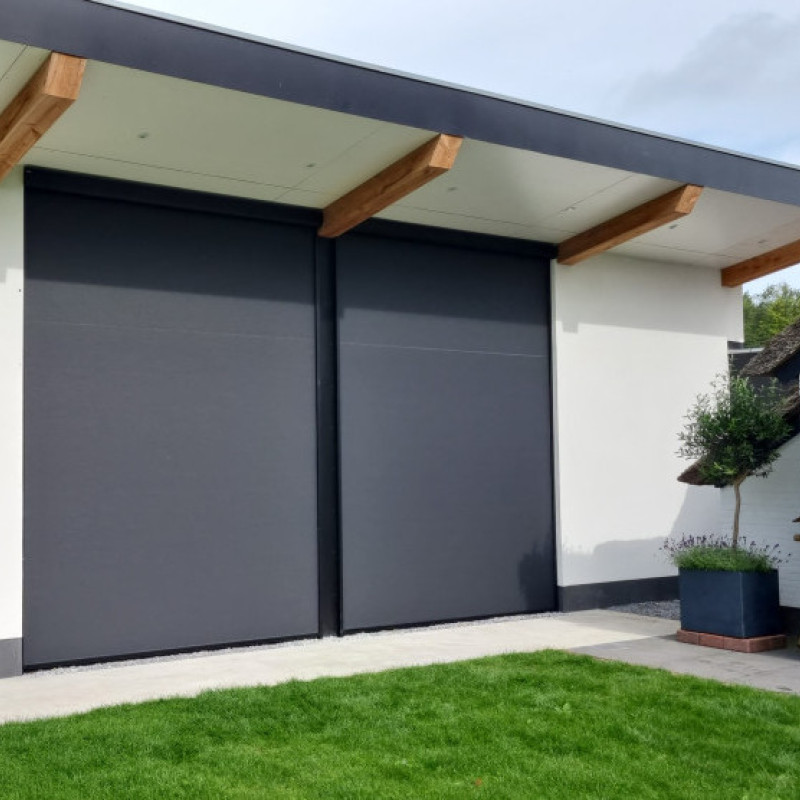 Zipscreen